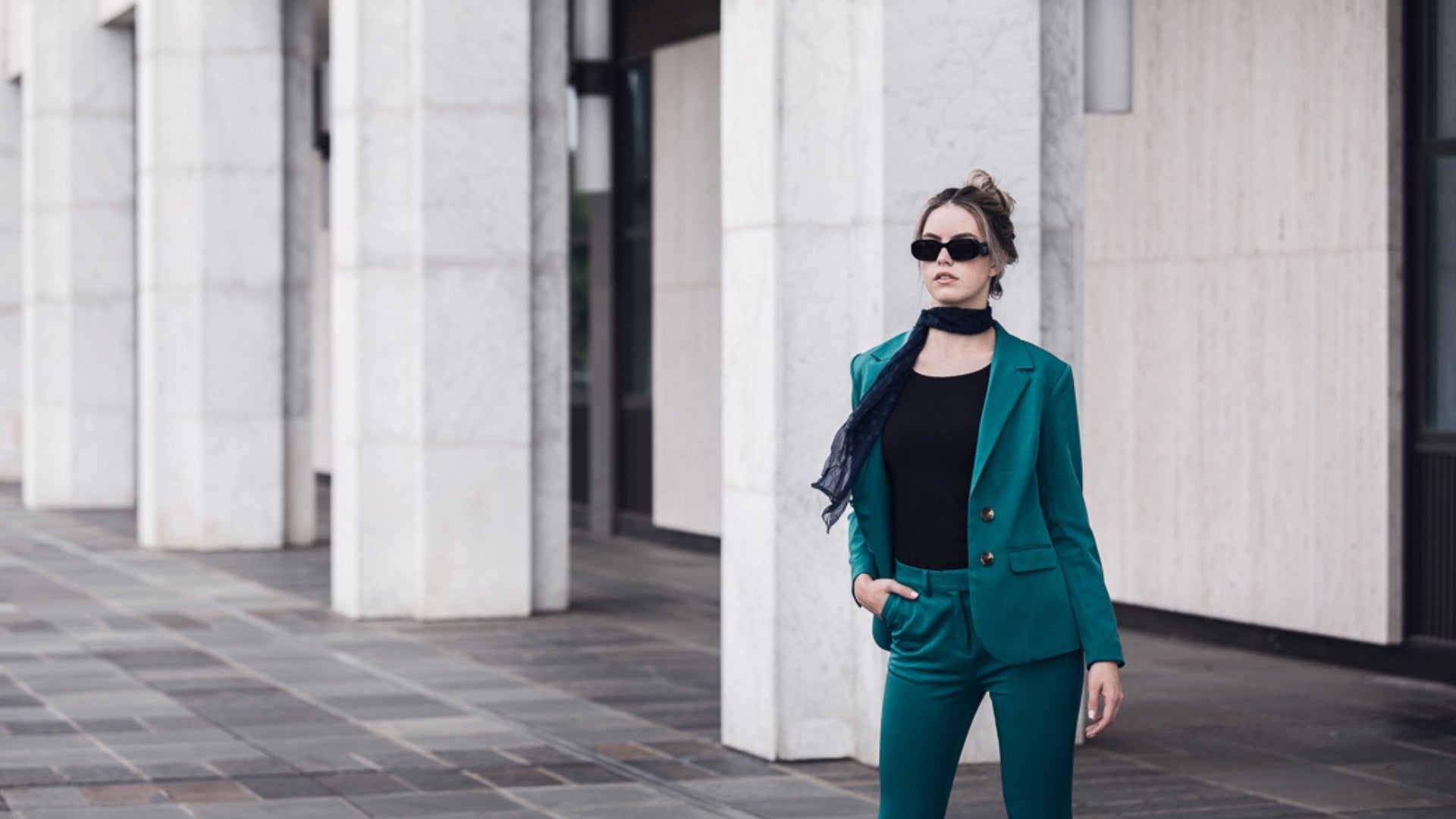 Peak_Women_Confidence_Blazer_Banner_Teal
