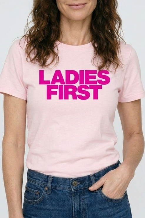 Ladies First T-shirt Pink