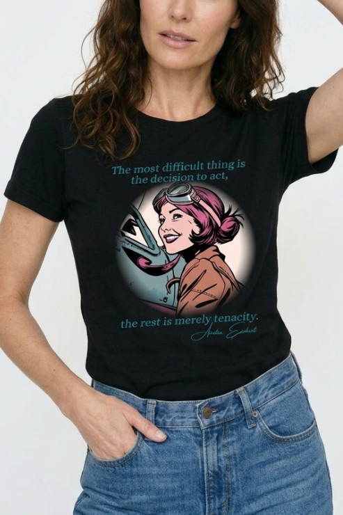 Amelia Earhart T-shirt Black
