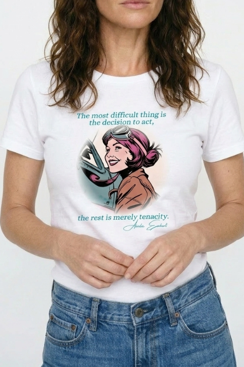 Amelia Earhart T-shirt White